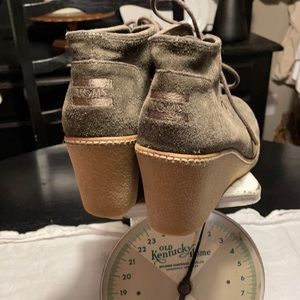 Tom’s Suede Wedge Bootie